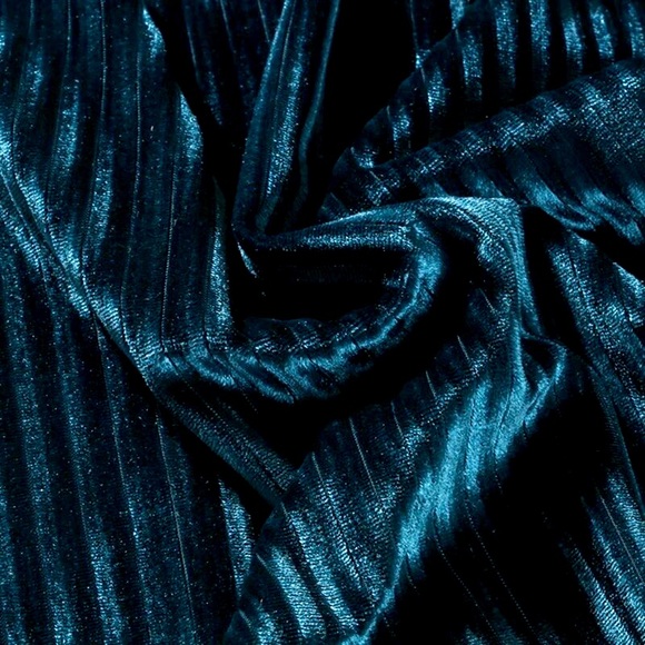 Pleated Pants (Peacock) - Picture 6 of 7